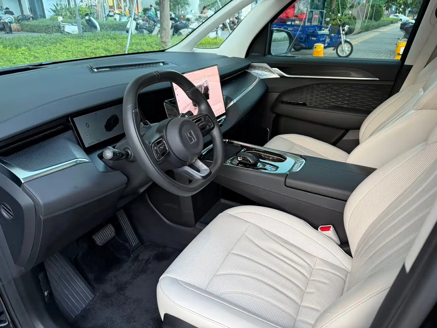 ZEEKR EXTREME KRYPTON 009