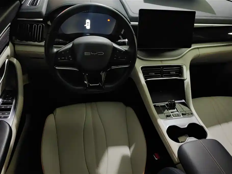 BYD Song PLUS PHEV 2023 Champion Edition DM-i 110KM Flagship фото 13