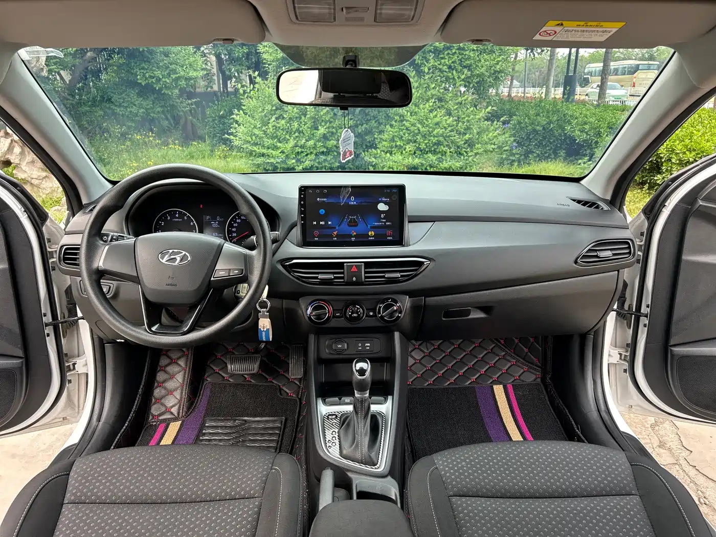 Hyundai Elantra 2018 1.6L Automatic Pleasing Edition GL China VI фото 12