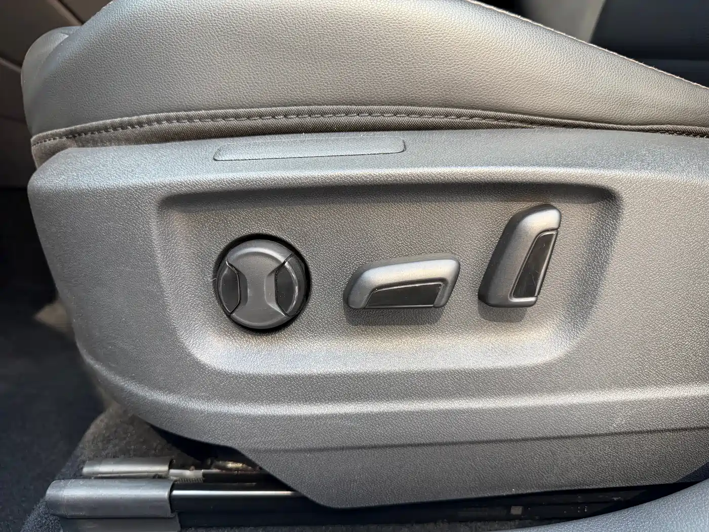 Volkswagen Tharu 2021 280TSI 2WD Luxury Plus фото 14
