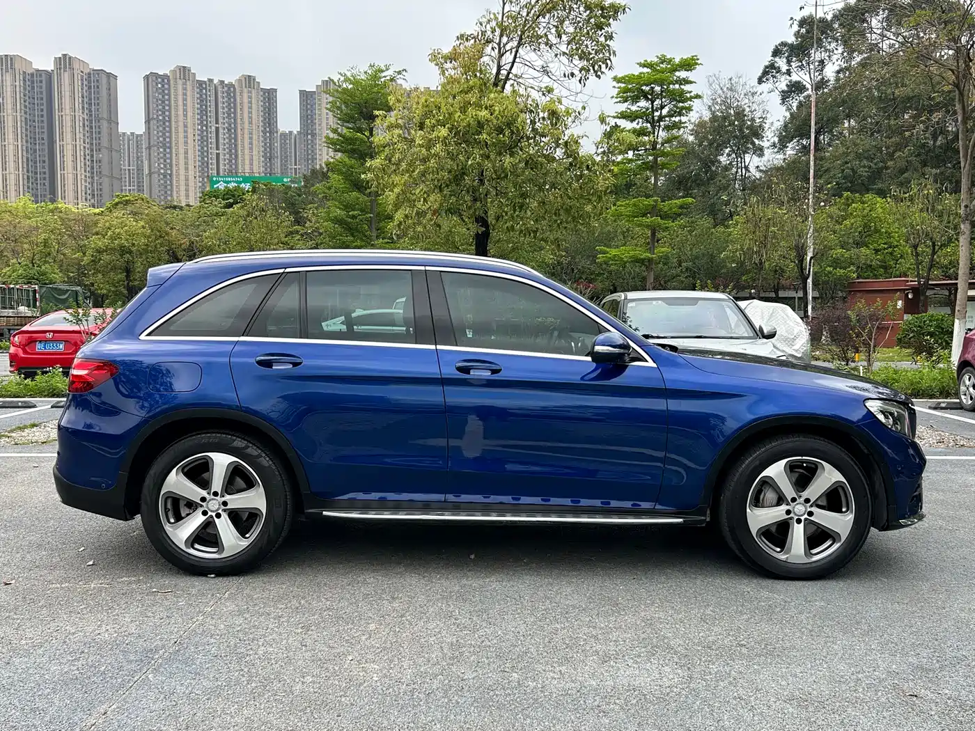 Mercedes-Benz GLC 2017 GLC 300 4MATIC Dynamic фото 4