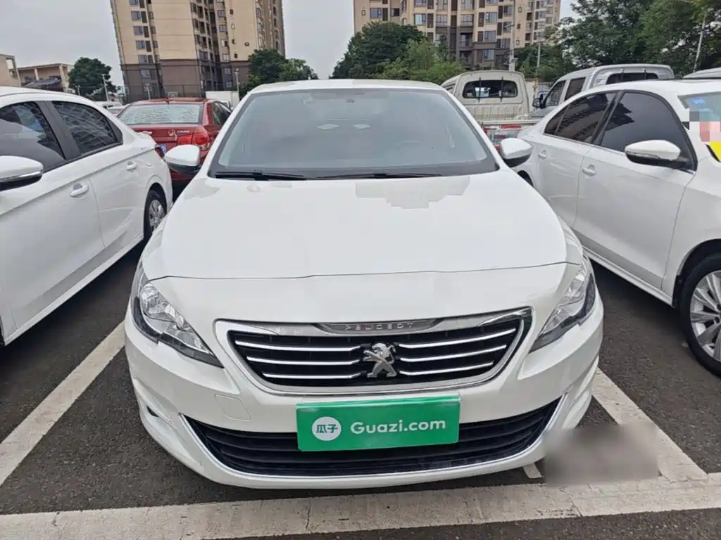 Photo 3 - Peugeot 408