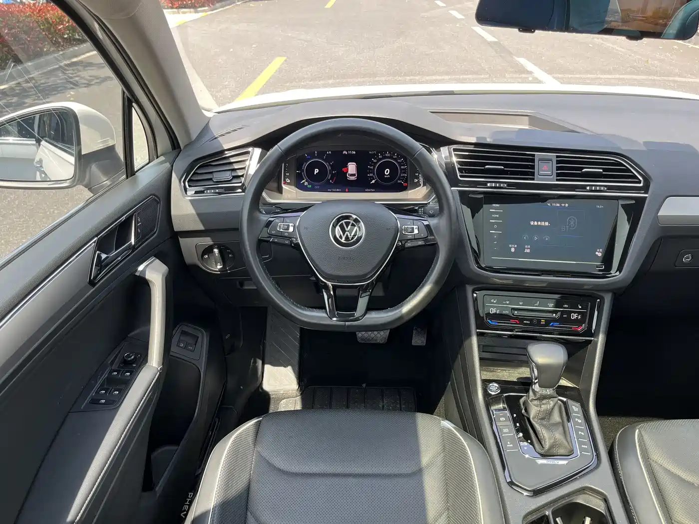 VOLKSWAGEN TIGUAN L NEW ENERGY