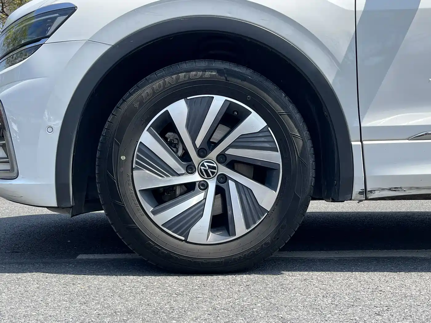 VOLKSWAGEN TIGUAN L NEW ENERGY