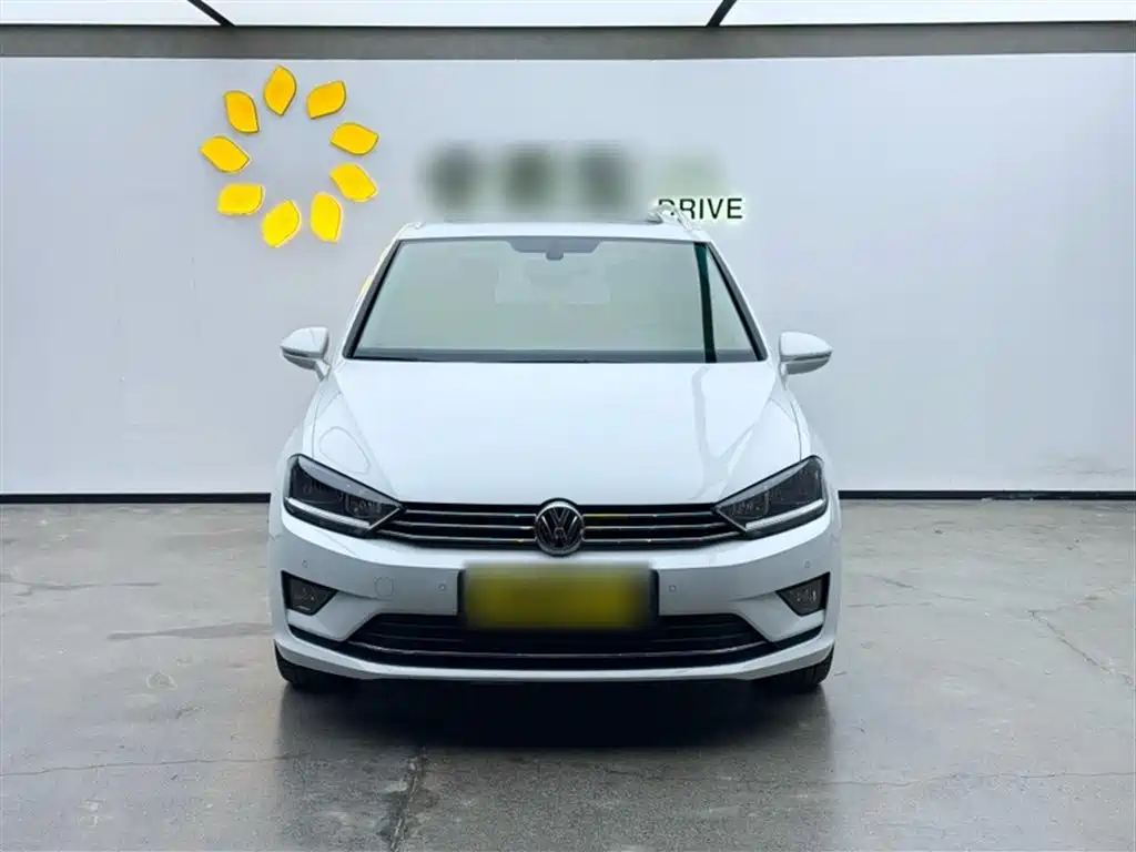 Volkswagen Golf Sportsvan 2016 280TSI Automatic Luxury фото 7