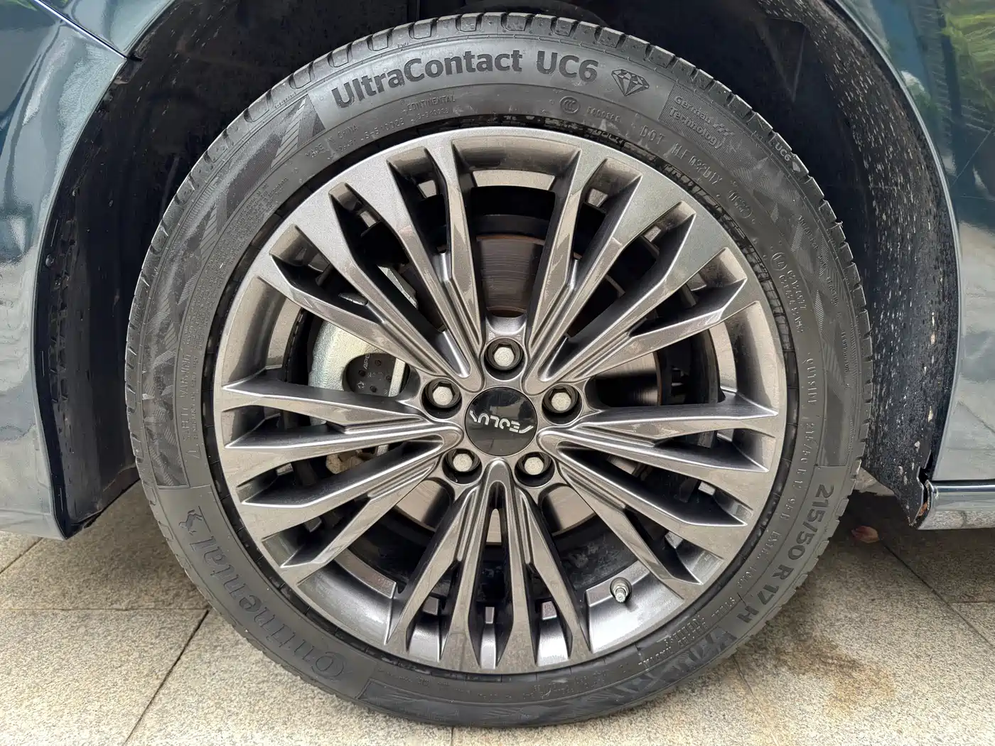 Dongfeng Aeolus Yixuan MAX 2022 2021 1.5T Super Cool Dad Edition