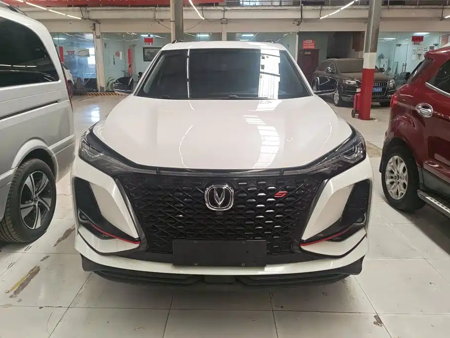 Фото 2 - Changan CS75 PLUS