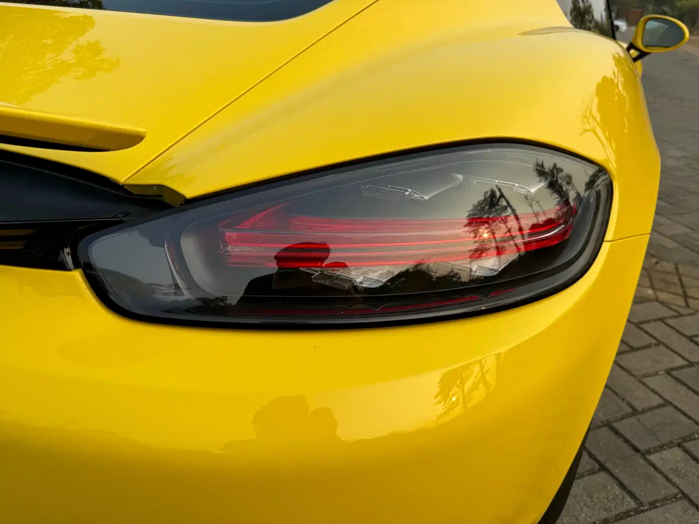 Porsche 718 2018 Cayman 2.0T фото 12