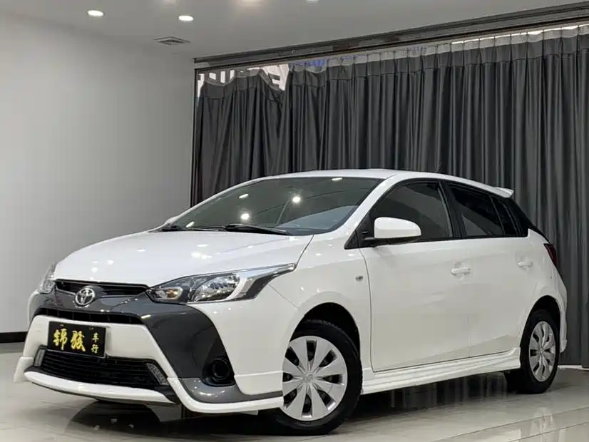 Toyota YARiS L Zhi Xuan 2019 1.5E CVT MeiDong Edition China VI фото 3