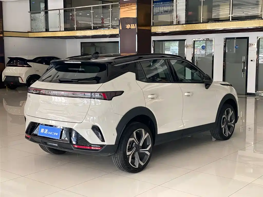 Lynk & Co 06 2025 Renew 1.5T Halo фото 7