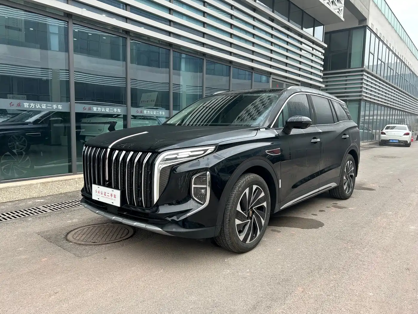 Hongqi HS7 PHEV 2024