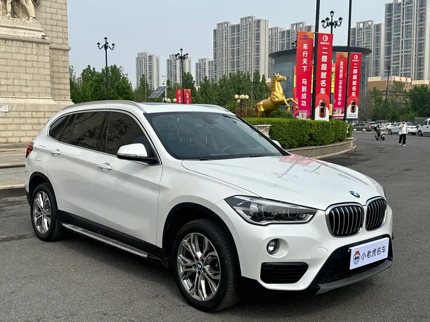 BMW X1 2019 sDrive20Li Leading Model фото 3