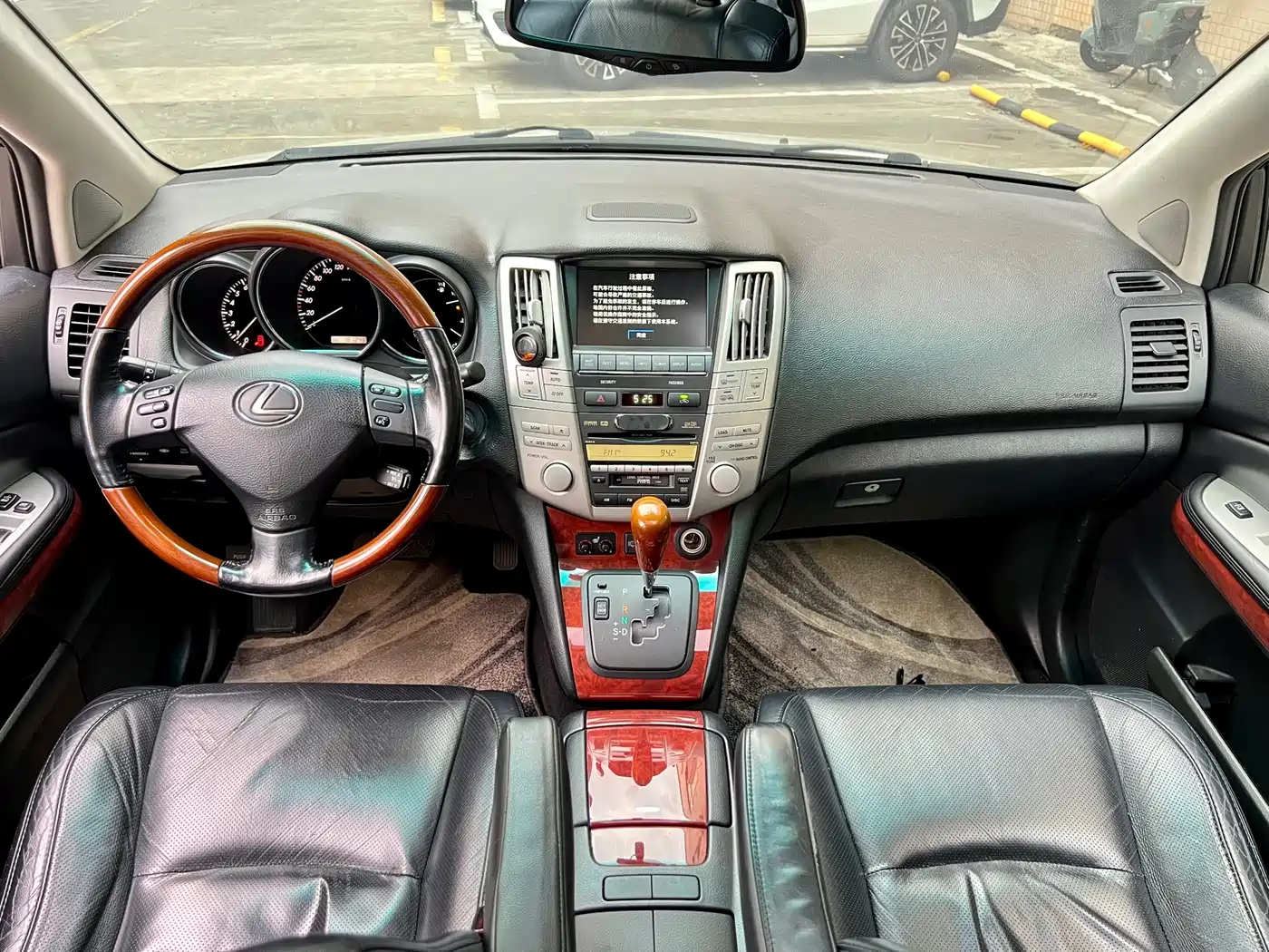 Lexus RX Classic 2006 350 фото 8