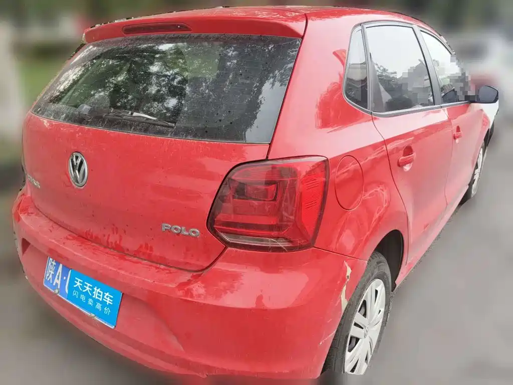 Фото 2 - Volkswagen Polo