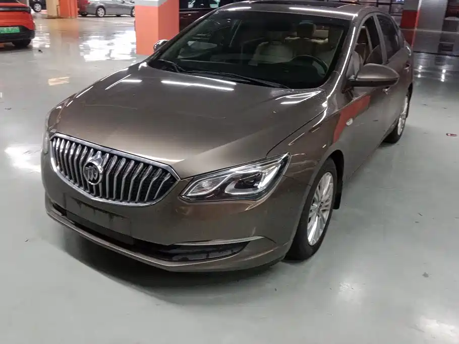 Фото 1 - Buick Excelle