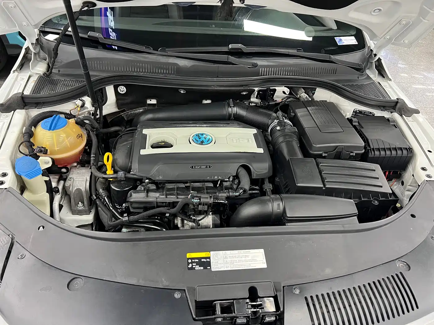 Volkswagen FAW-Volkswagen CC 2016 Model 1.8TSI Premium фото 27
