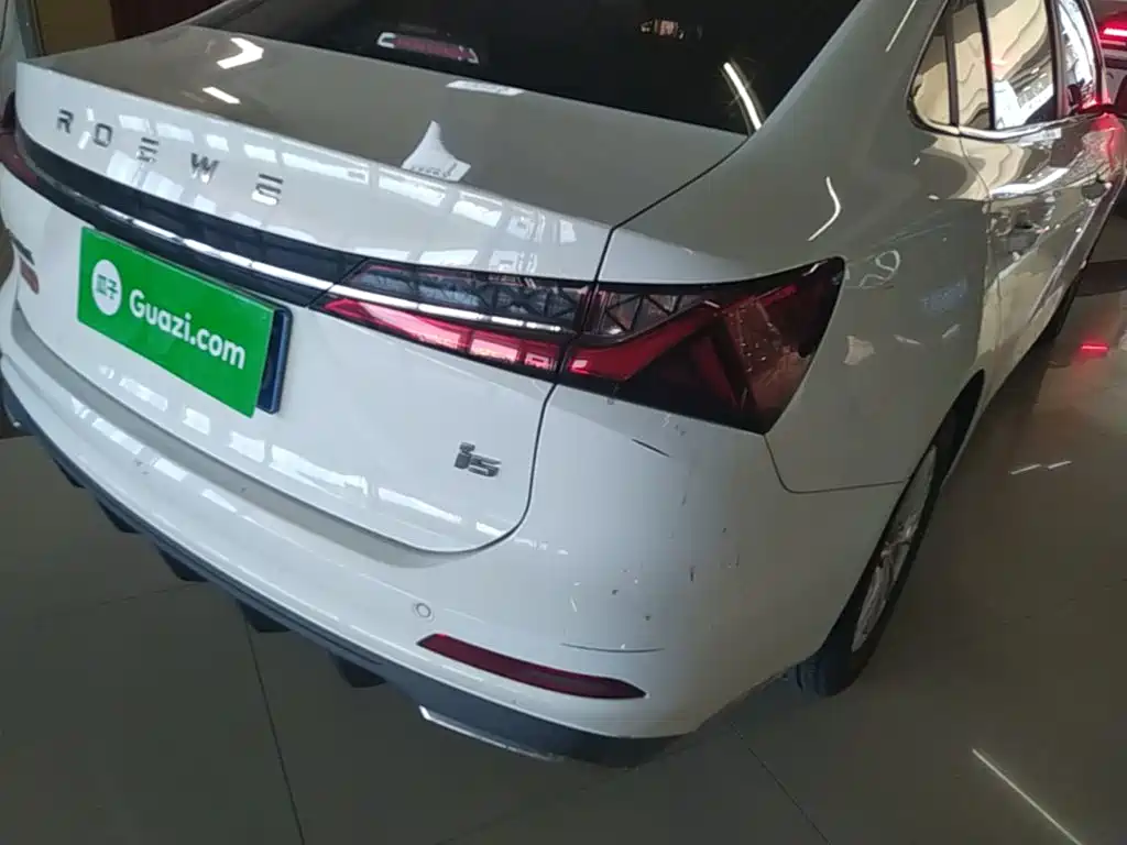Roewe i5 2025 2023 1.5L CVT Luxury Edition