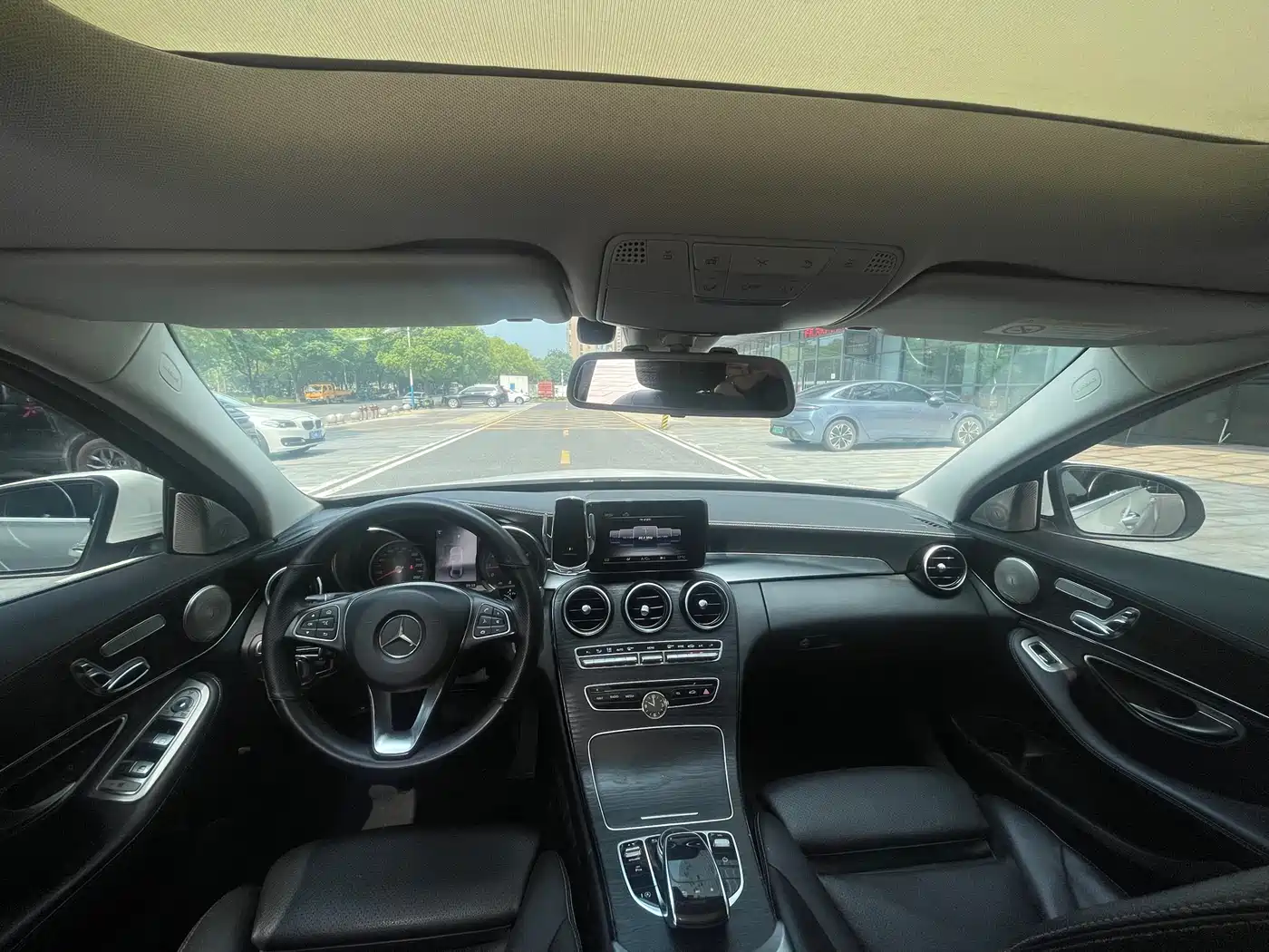 Mercedes-Benz C-Class 2018 C 200 L Sport Edition фото 4