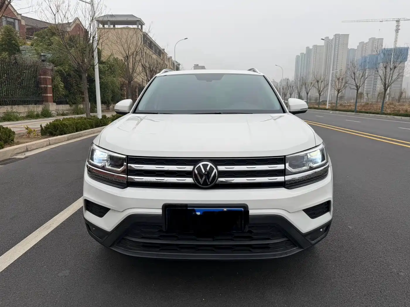 Volkswagen Tharu 2022 280TSI FWD Luxury Edition фото 2