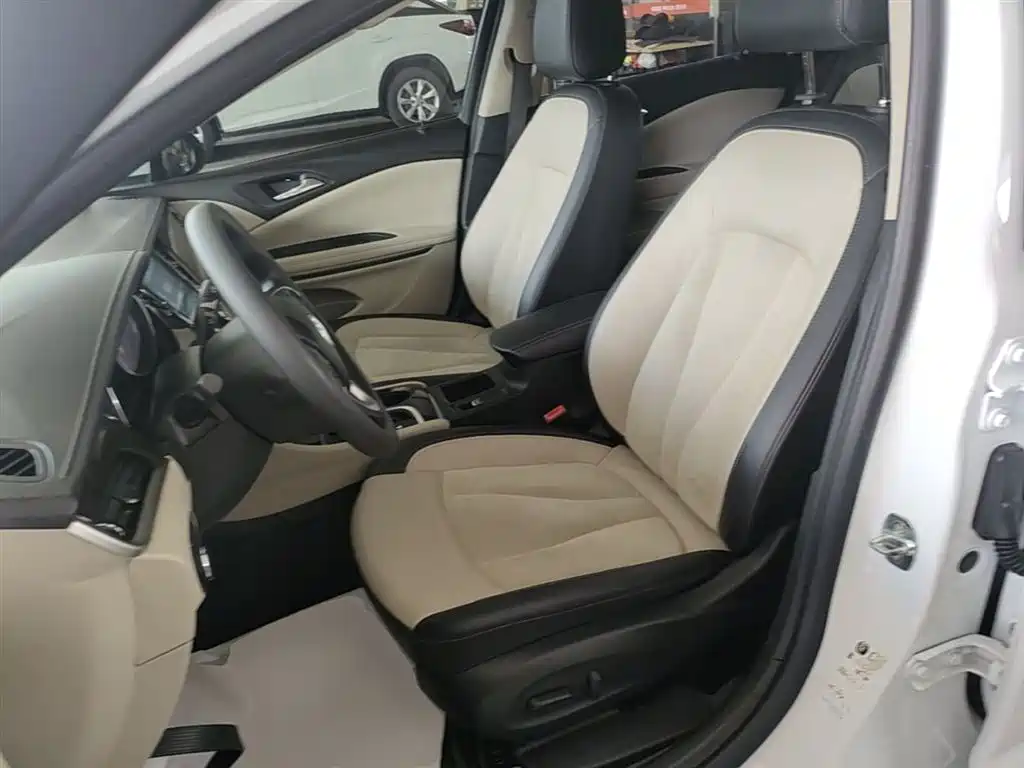 Buick Verano 2019 Sedan 15S Auto Leading фото 15