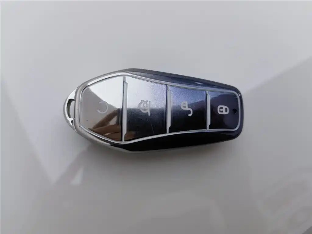 BYD SEAL 06 NEW ENERGY