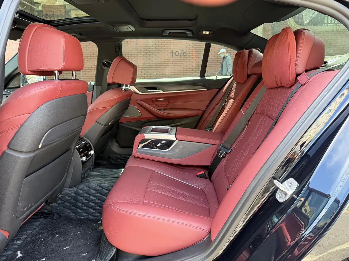 BMW 5 Series 2021 530Li Premium M Sport Package фото 11
