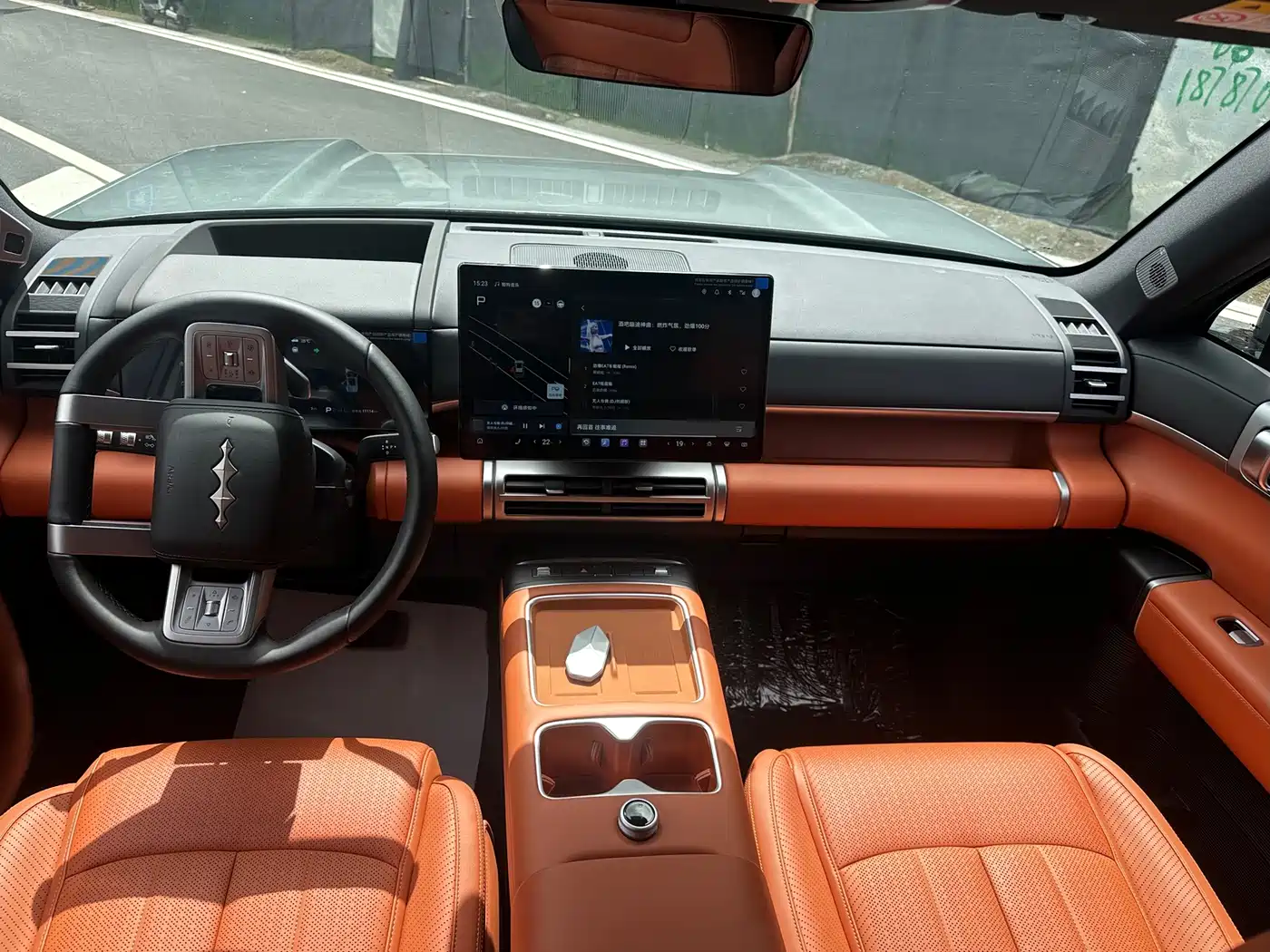 Fang Cheng Bao Titanium 7 2025 2025 AWD Base Model