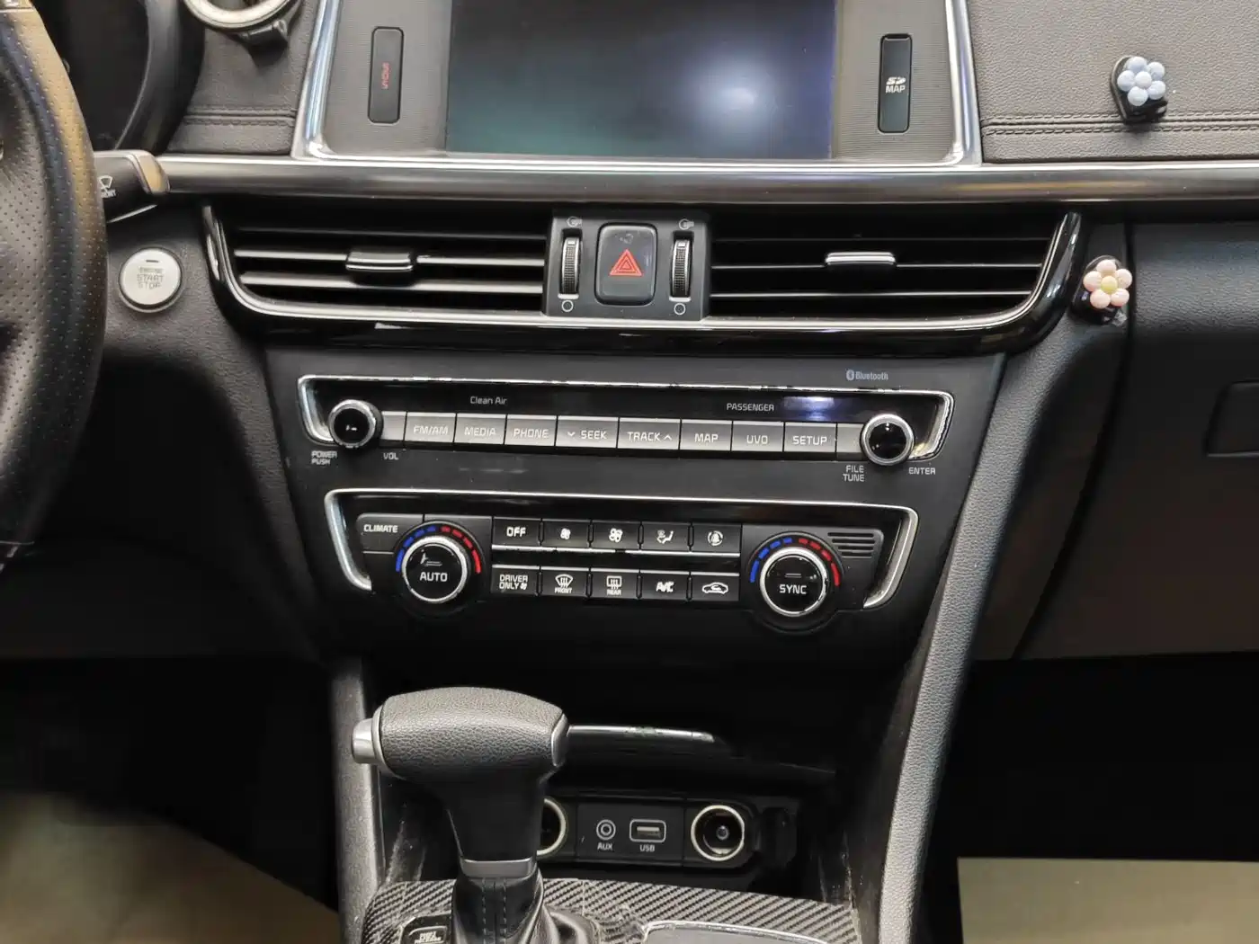 Kia K5 2016 2.0L Hybrid GLS фото 19