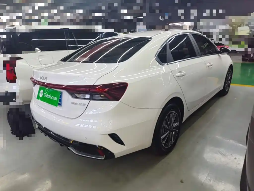 Kia K3 2025 2024 1.5L CVT Comfort Premium Edition