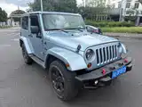 Фото 3 - Jeep Wrangler