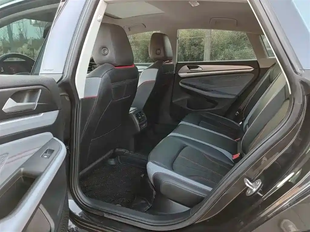 Toyota Levin 2023 Smart Hybrid 1.8L Luxury фото 12