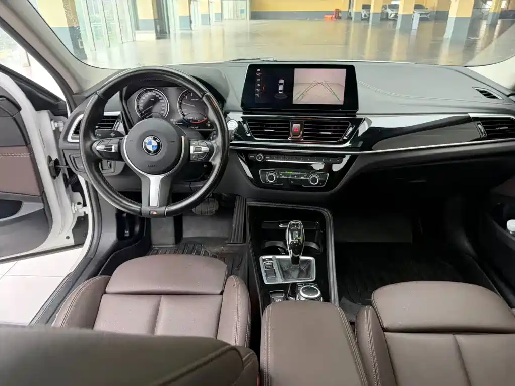 Фото 5 - BMW 1 Series
