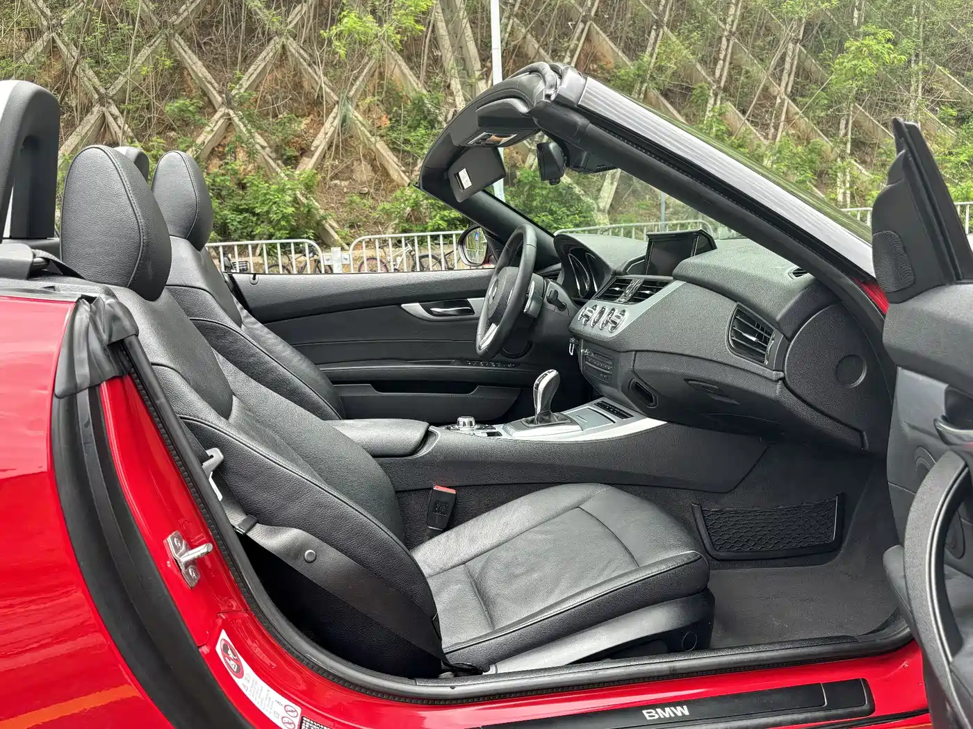 BMW Z4 2013 sDrive20i Leading фото 6