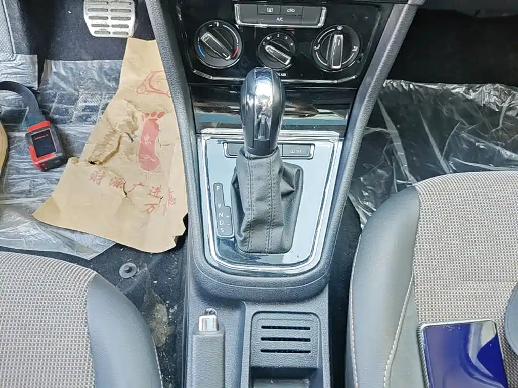 Volkswagen C-TREK 2018 1.5L Automatic Comfort фото 14