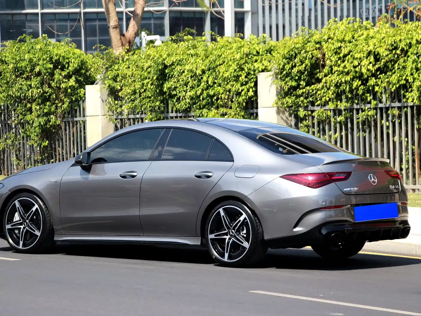 Mercedes-Benz CLA AMG 2024 Facelift AMG CLA 35 4MATIC фото 16