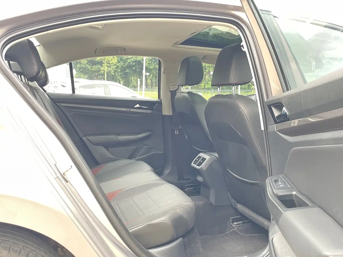 Volkswagen Bora 2020 1.5L Automatic Elite фото 14