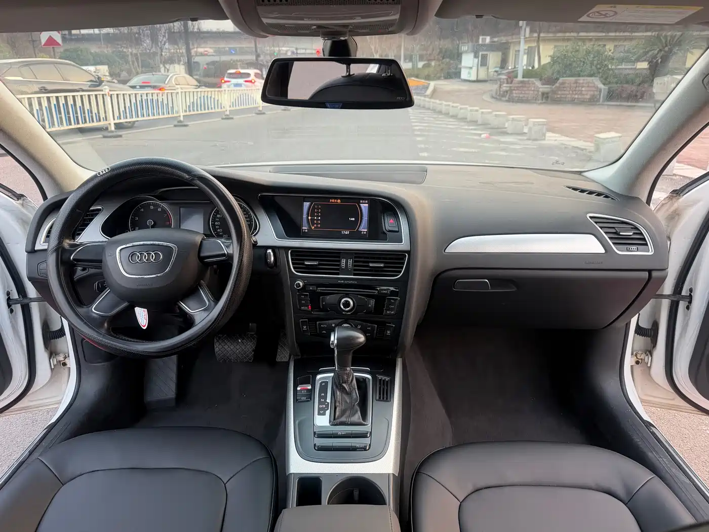 Audi A4L 2016 30 TFSI Collector's Edition Automatic Comfort фото 9
