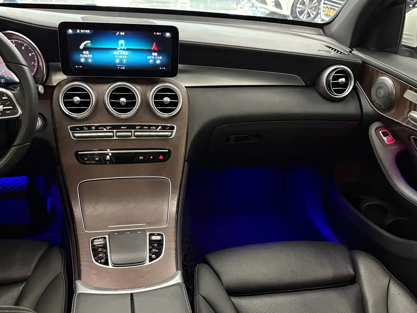 Фото 6 - Mercedes-Benz GLC