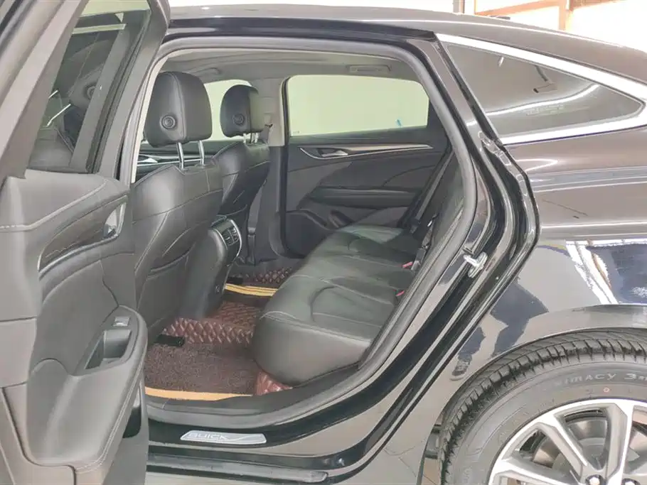 Buick LaCrosse 2022 652T Luxury фото 11