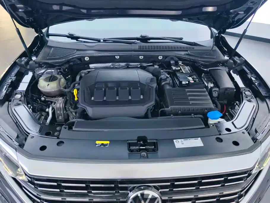 Volkswagen Passat 2022 330TSI Elite Edition фото 10