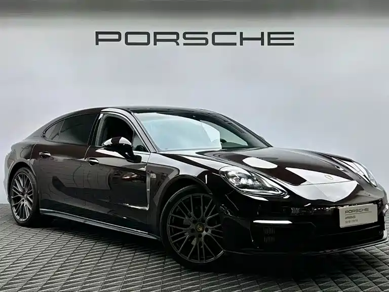 Porsche Panamera 2023 Panamera 4 Executive Long Wheelbase Platinum Edition 2.9T фото 3