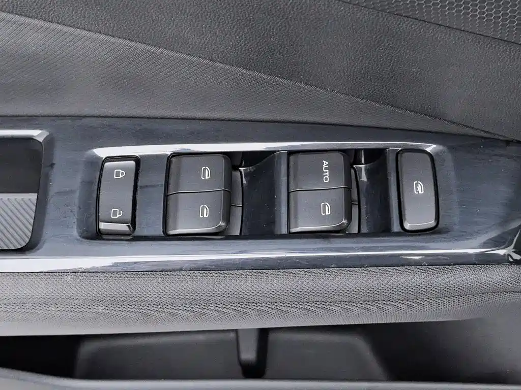 Фото 9 - Wuling Motors Wuling Xingchi