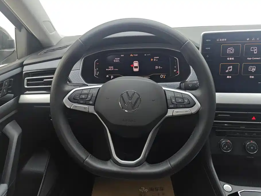 Фото 15 - Volkswagen Lavida
