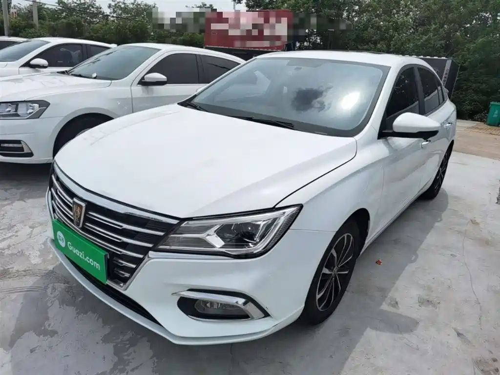 Roewe i5 2020 1.5L Automatic 4G Connected Premium Flagship Edition