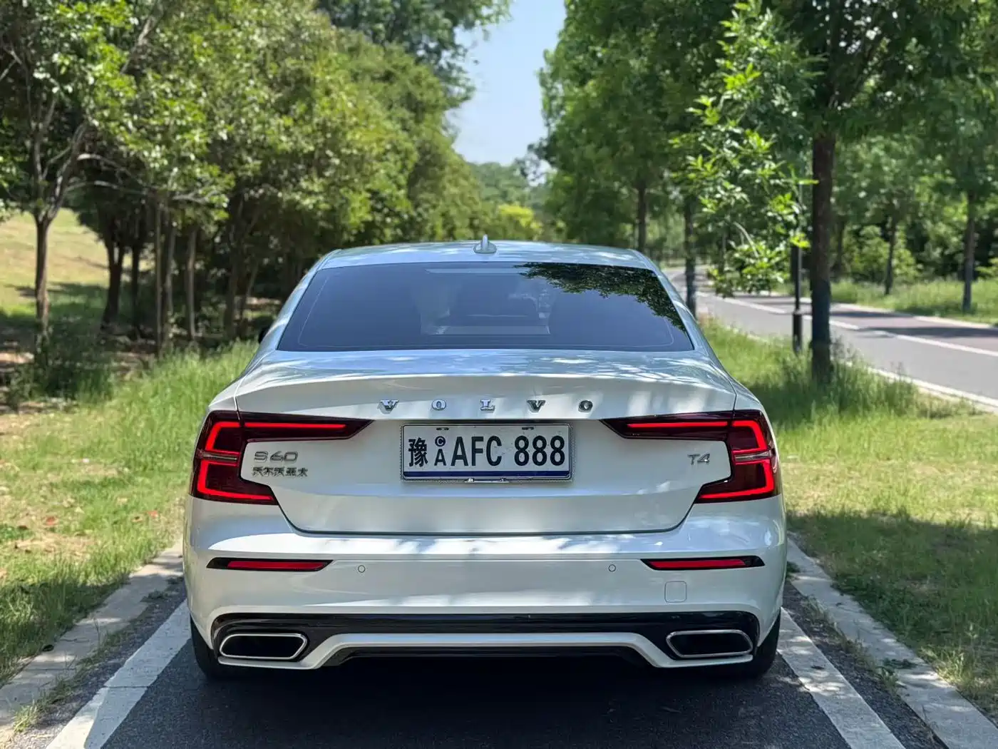 Volvo S60 2021 T4 Inscription Sport Edition фото 8