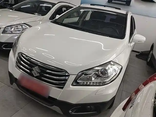  Suzuki SX4 S-Cross 2014 1.6L CVT 2WD Elite