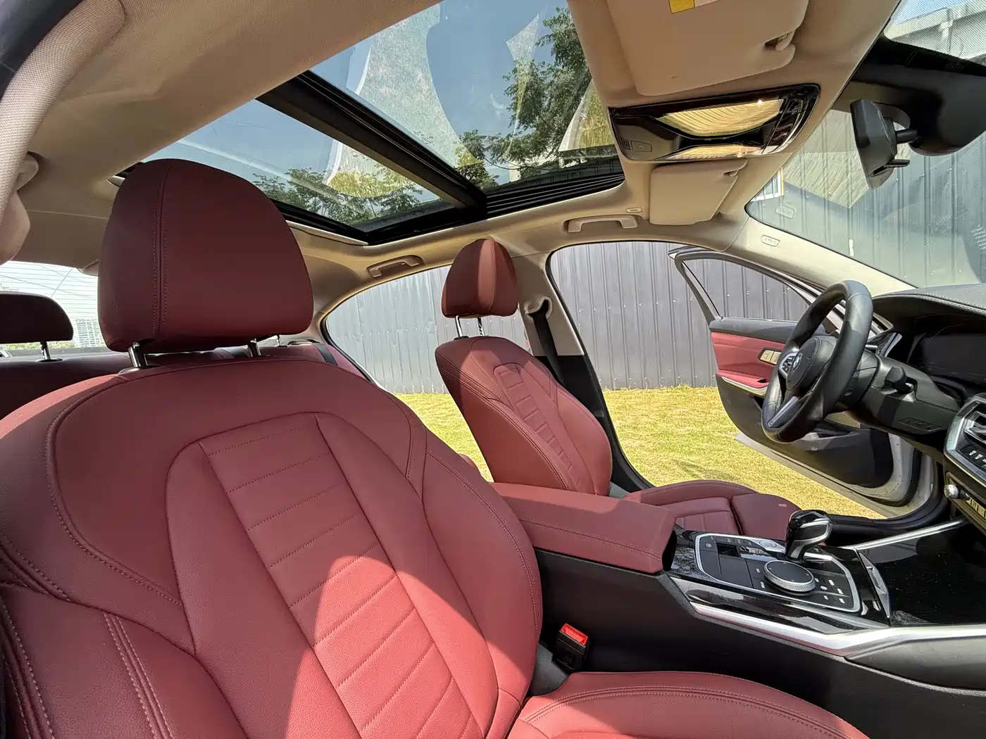 BMW 3 Series 2021 325Li M Sport Package фото 14
