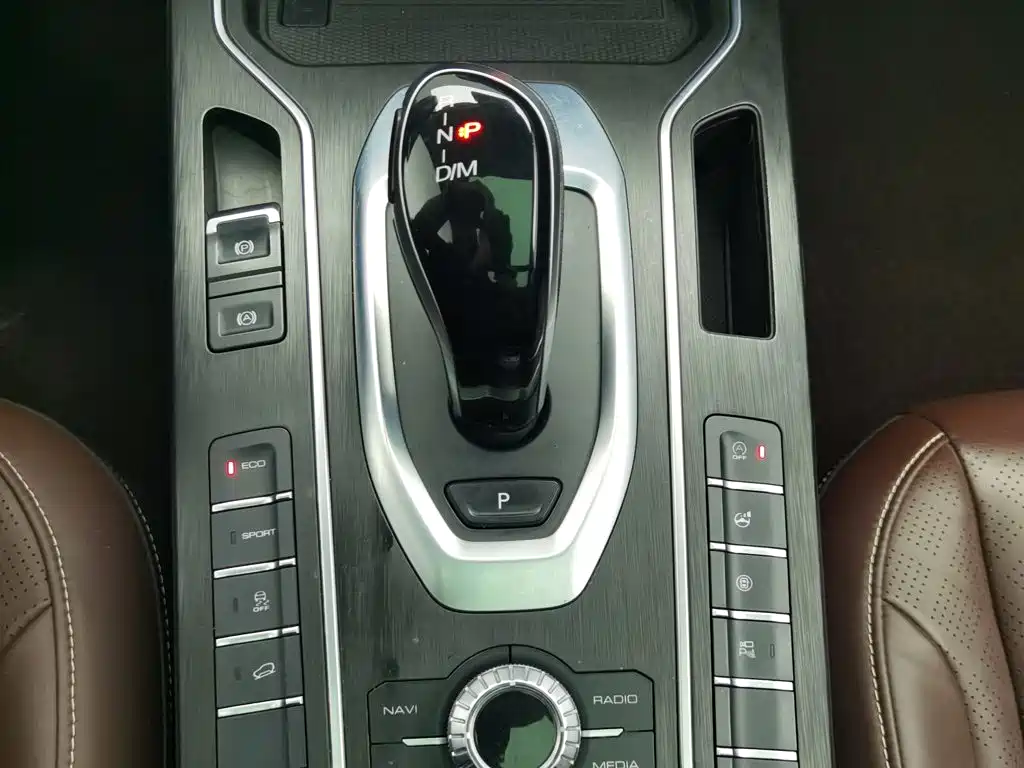 WEY VV6 2019 2018 2.0T 2WD Super Luxury China V
