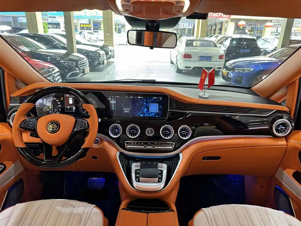 Mercedes-Benz Vito 2021 2.0T Elite 7-Seater фото 9