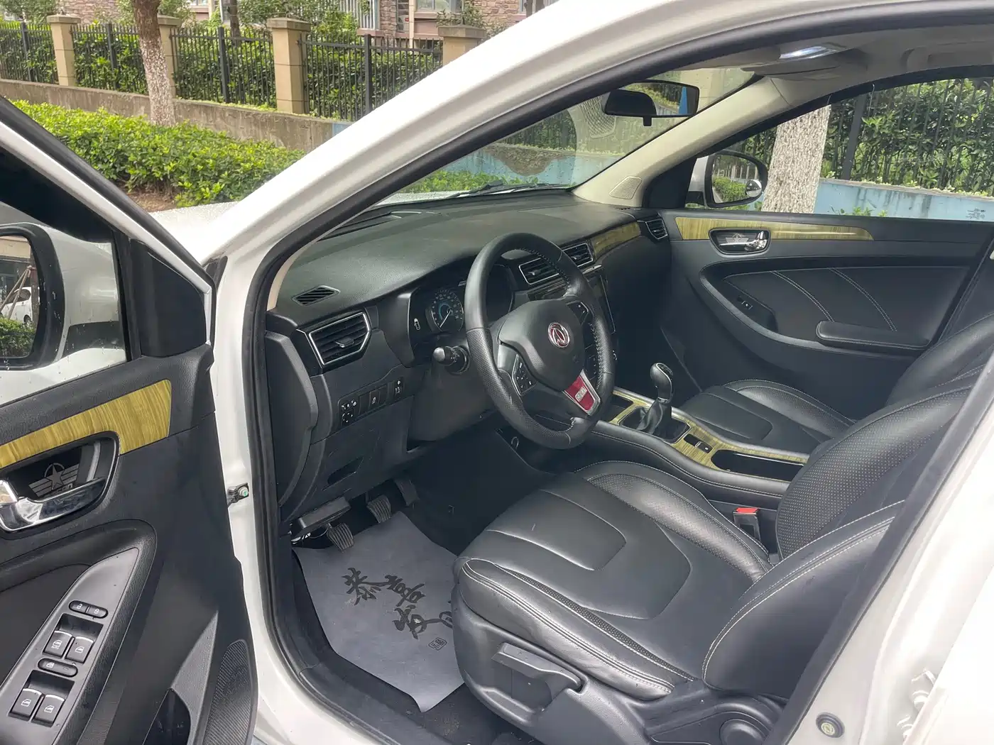 Фото 6 - Dongfeng Fengguang Fengguang 580